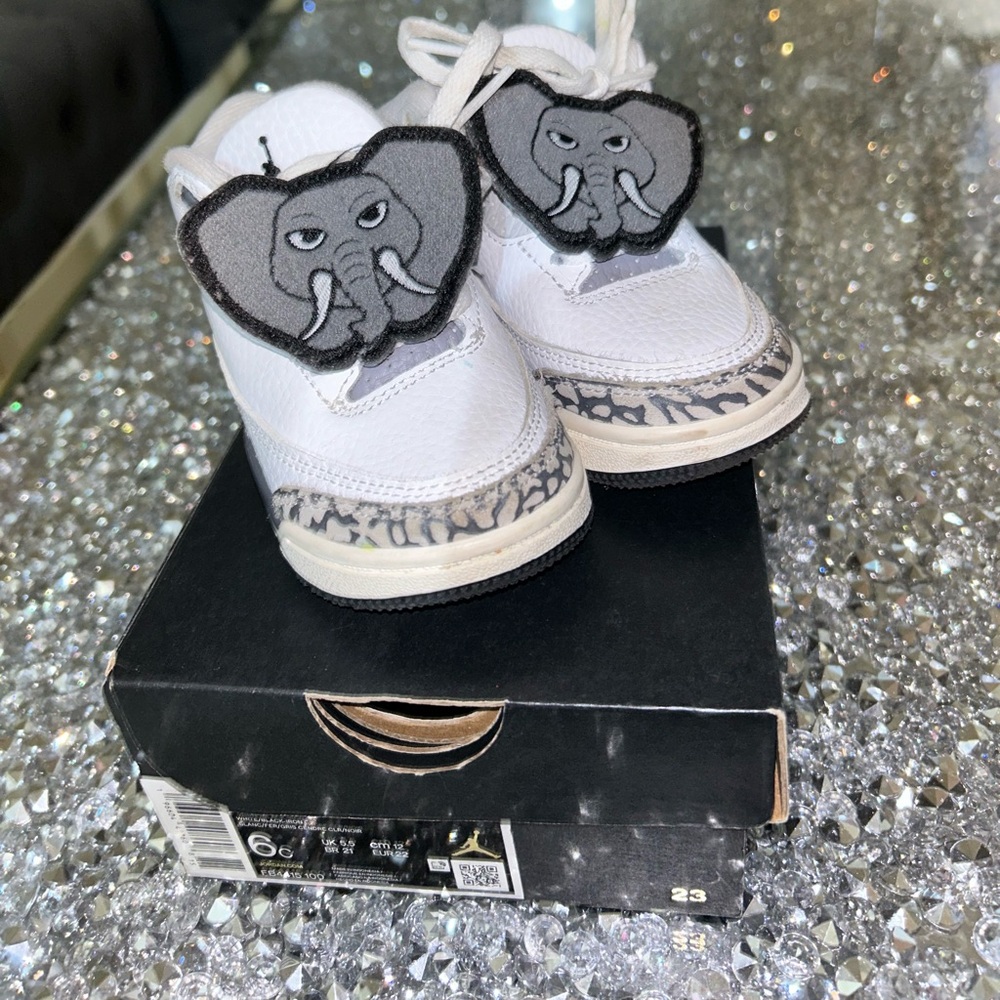 JORDAN 3 RETRO TD 'HIDE N' SNEAK'